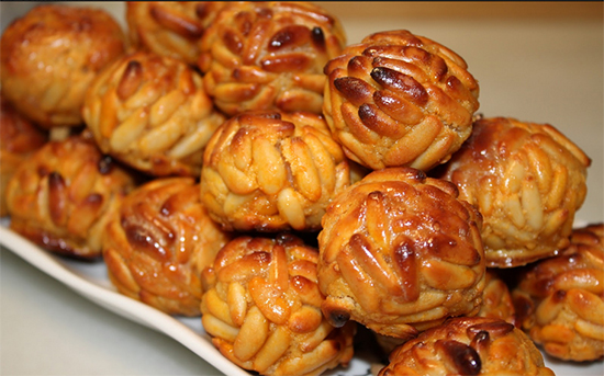 panellets_pinyons
