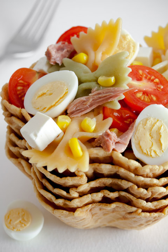 http://www.pequerecetas.com/receta/ensalada-de-pasta-y-atun/
