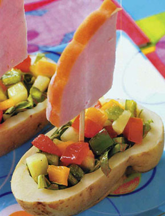 Imatge extreta de http://recetas.cuidadoinfantil.net/recetas-divertidas-ensalada-en-forma-de-barquito.html