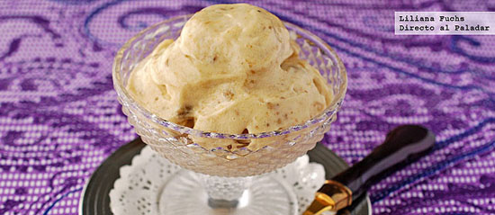 Imatge extreta de https://www.directoalpaladar.com/postres/como-hacer-helado-con-un-unico-ingrediente-y-sin-heladera-receta-de-helado-facil-de-platano