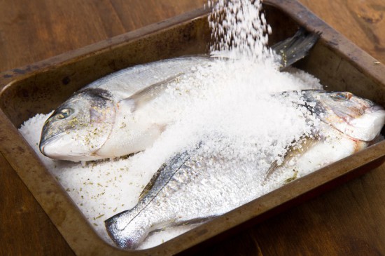 Gilt head sea bream baked in sea salt